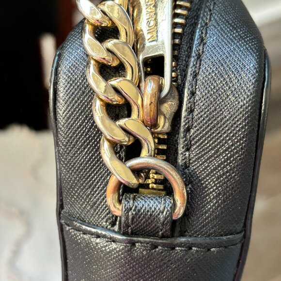 Michael Kors Jet Set Large East West Zip Crossbody Leather Black NWOT - Picture 8 of 11